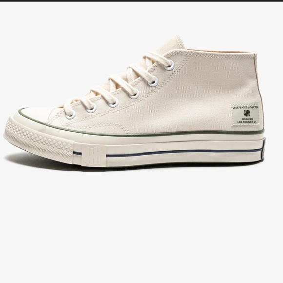 Converse x Undefeated Mid Sneaker - Picture 2 of 7